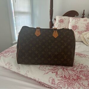 Louis Vuitton Vintage Speedy 35 Monogram - Good Vintage Condition